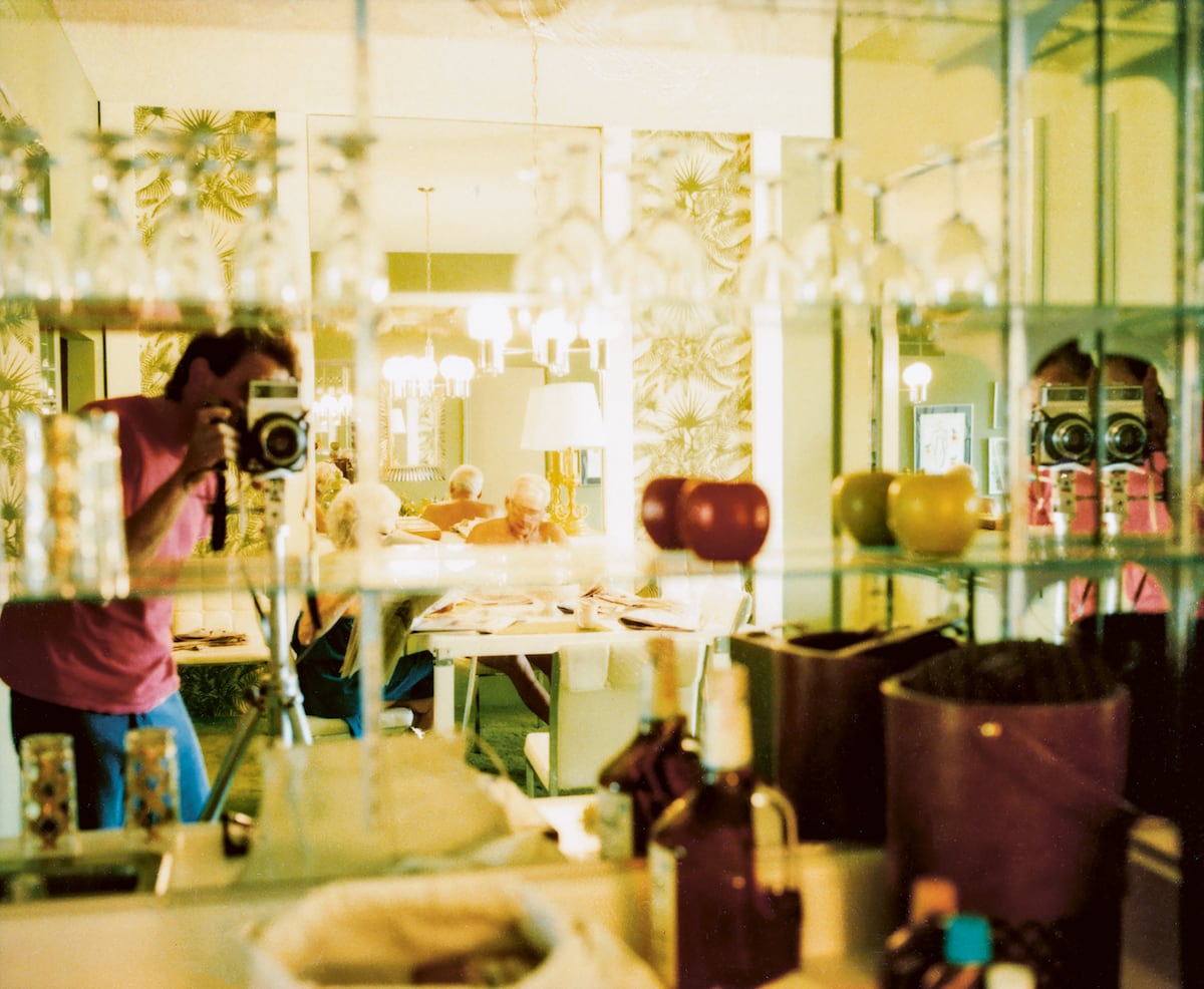 Writing, watching, photographing: the heart of the matter according to Larry Sultan