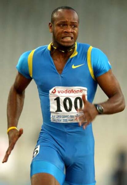 Asafa Powell, ayer en pleno esfuerzo.