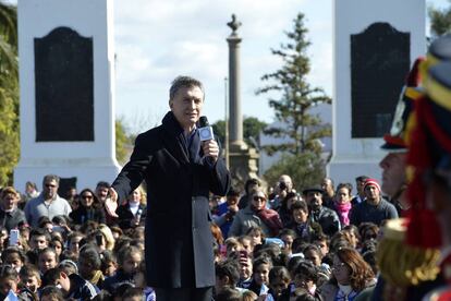 Macri, durante um ato público ao completar seis meses no poder.