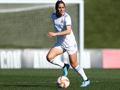 Kenti Robles durante un partido con el Real Madrid femenino en febrero de 2022.
