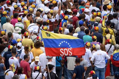 Manifestación de opositores chavistas en Caracas 