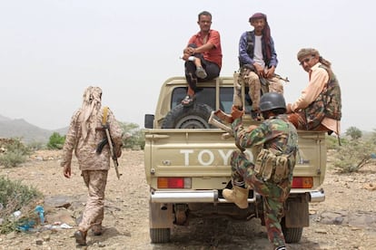 Militares progobierno yemení en el conflicto.