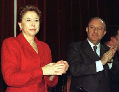 Magdalena Álvarez, ayer, en la facultad de Empresariales de Granada.