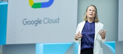 Diane Greene, CEO de Google Cloud, durante su conferencia en la charla principal de la feria Next 2018 en Londres.