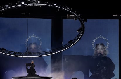Vista del escenario durante la presentación de Madonna. 