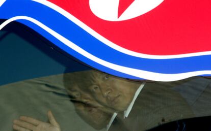 Jugadores de la selección de Corea del Norte, a su llegada a Johanesburgo, Sudáfrica.