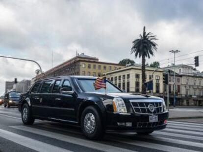 El coche-limusina del presidente de Estados Unidos, fabricado por General Motors, se conoce como  La Bestia 