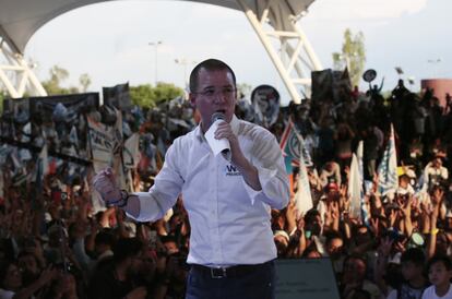 En su discurso pidió a la gente hace uso del voto útil. 
