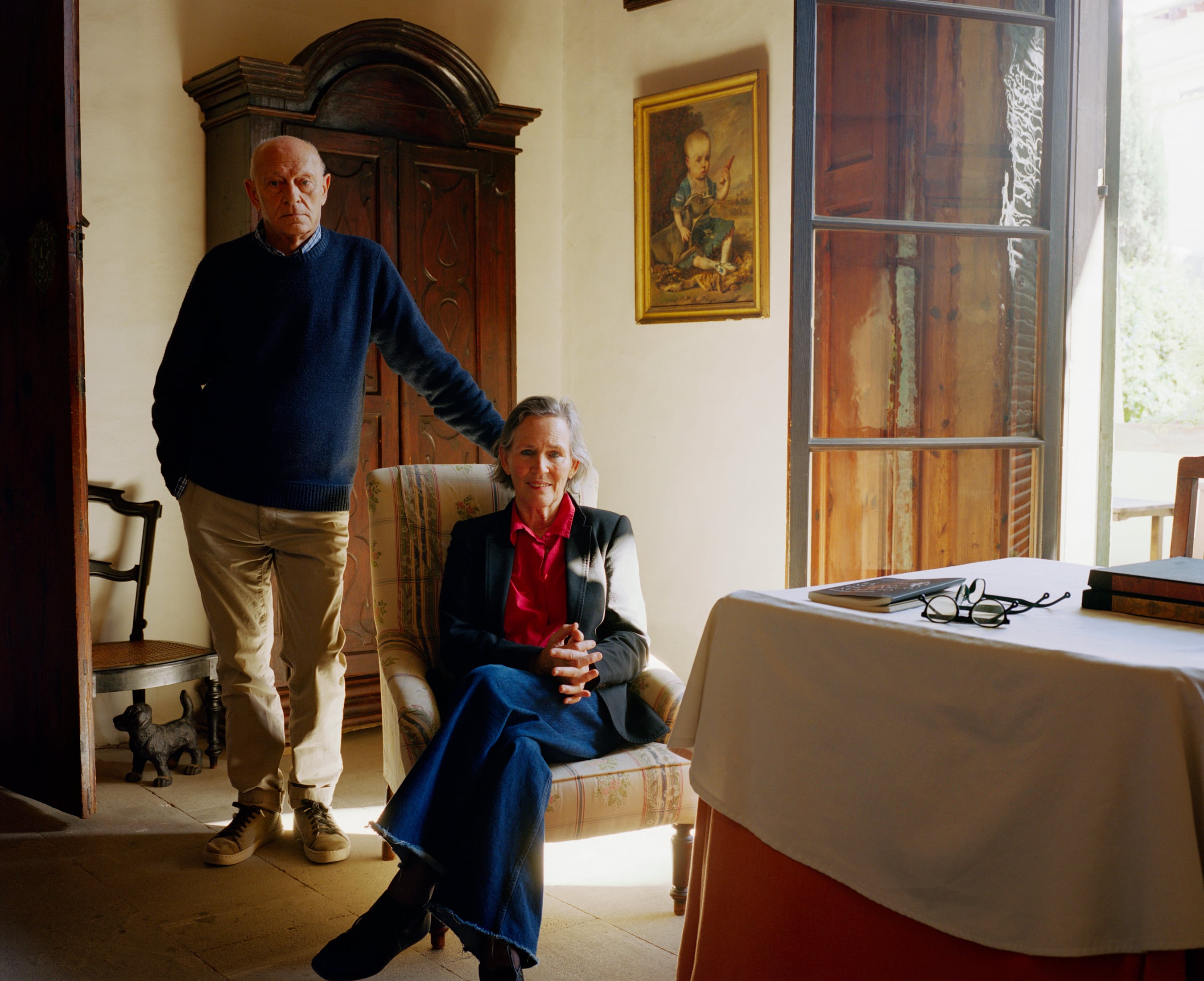 Pedro Montaner y Magdalena Quiroga, condes de Zavellá y propietarios de Can Vivot. Ellos se encargan de guiar las visitas.