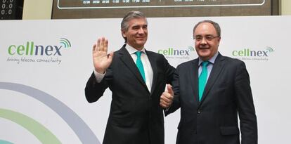 Francisco Reynés, presidente de Cellnex, y Tobías Martínez, consejero delegado de la empresa.