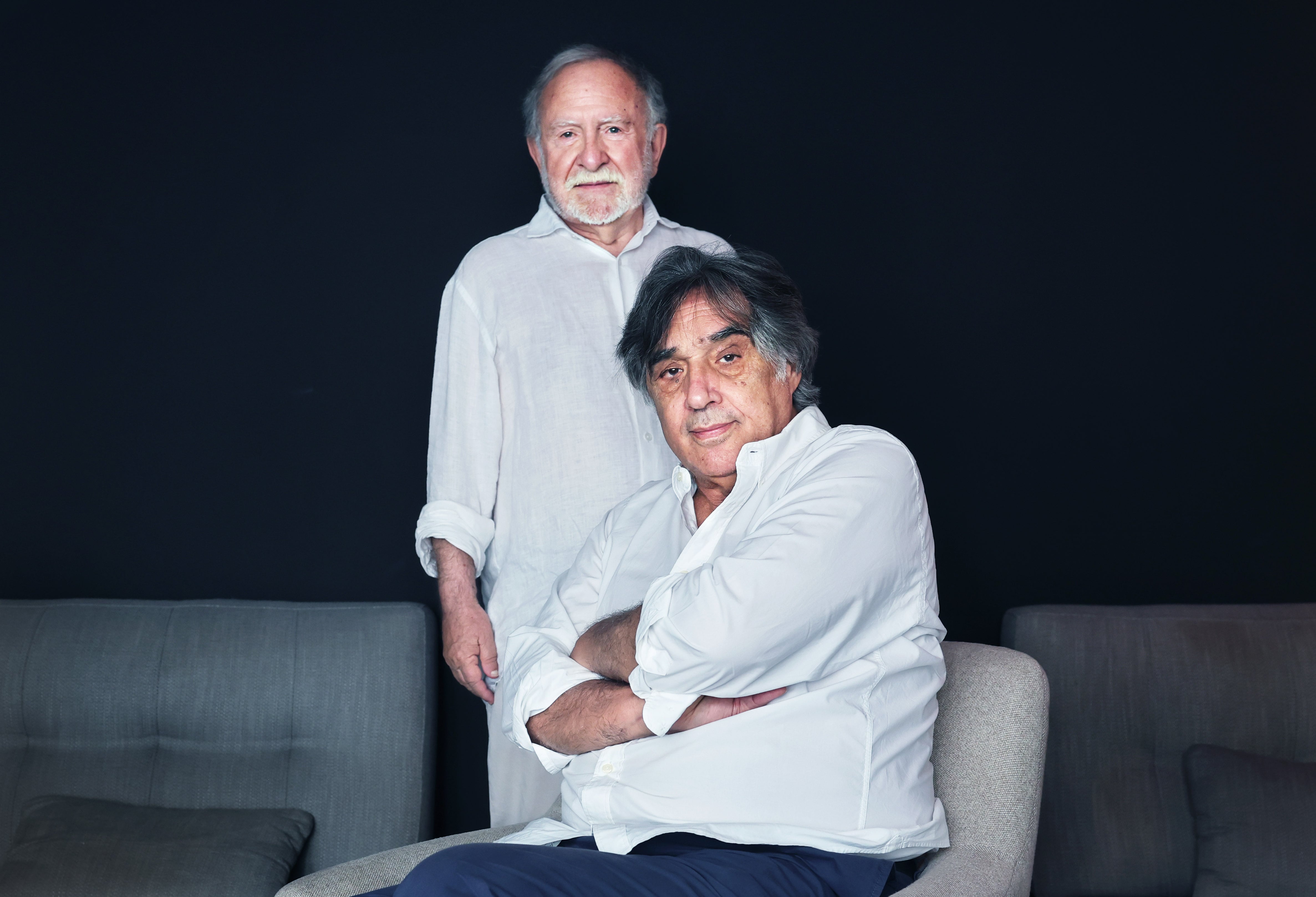 Luis R. Aizpeolea y el director de cine Agustín Díaz Yanes, el viernes antes de su conversación.
