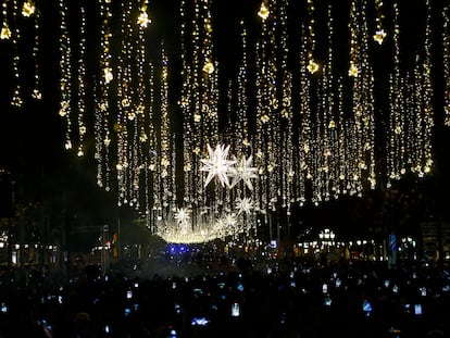 Las luces de Navidad del paseo de Gràcia de Barcelona.