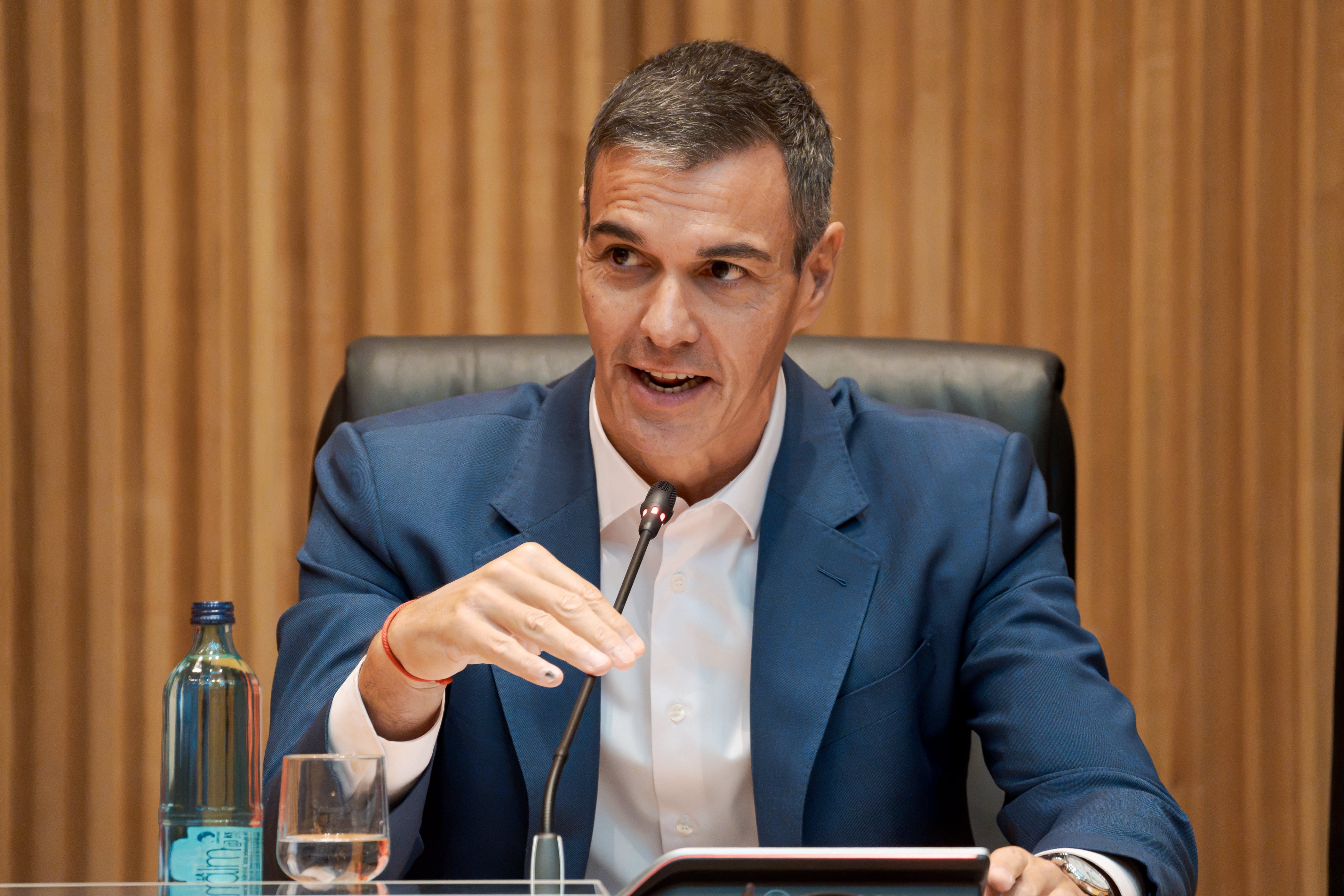 Nuevo choque del consejo de informativos de TVE con la dirección por una entrevista a Pedro Sánchez
