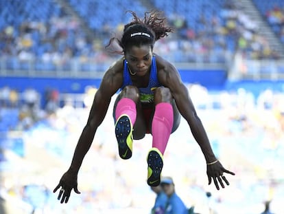 Caterine Ibarguen, durante su primer salto en Río.