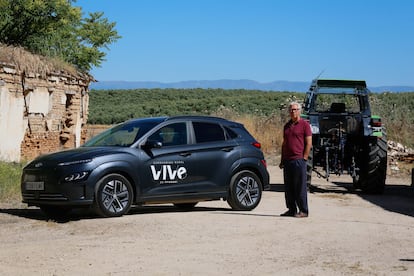 Servicio de coche compartido eléctrico rural en Illán de Vacas, un pueblo de Toledo con solo cuatro habitantes censados.