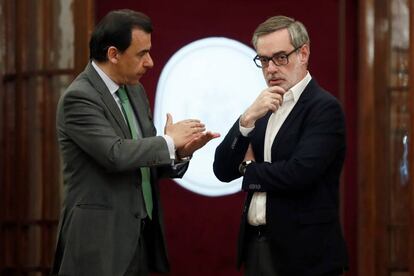 Fernando Martínez Maillo y José Manuel Villegas, en el Congreso.