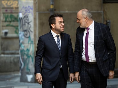 El 'president' Pere Aragonès y el director del Instituto de Estudios del Autogobierno, Joan Ridao, este martes.