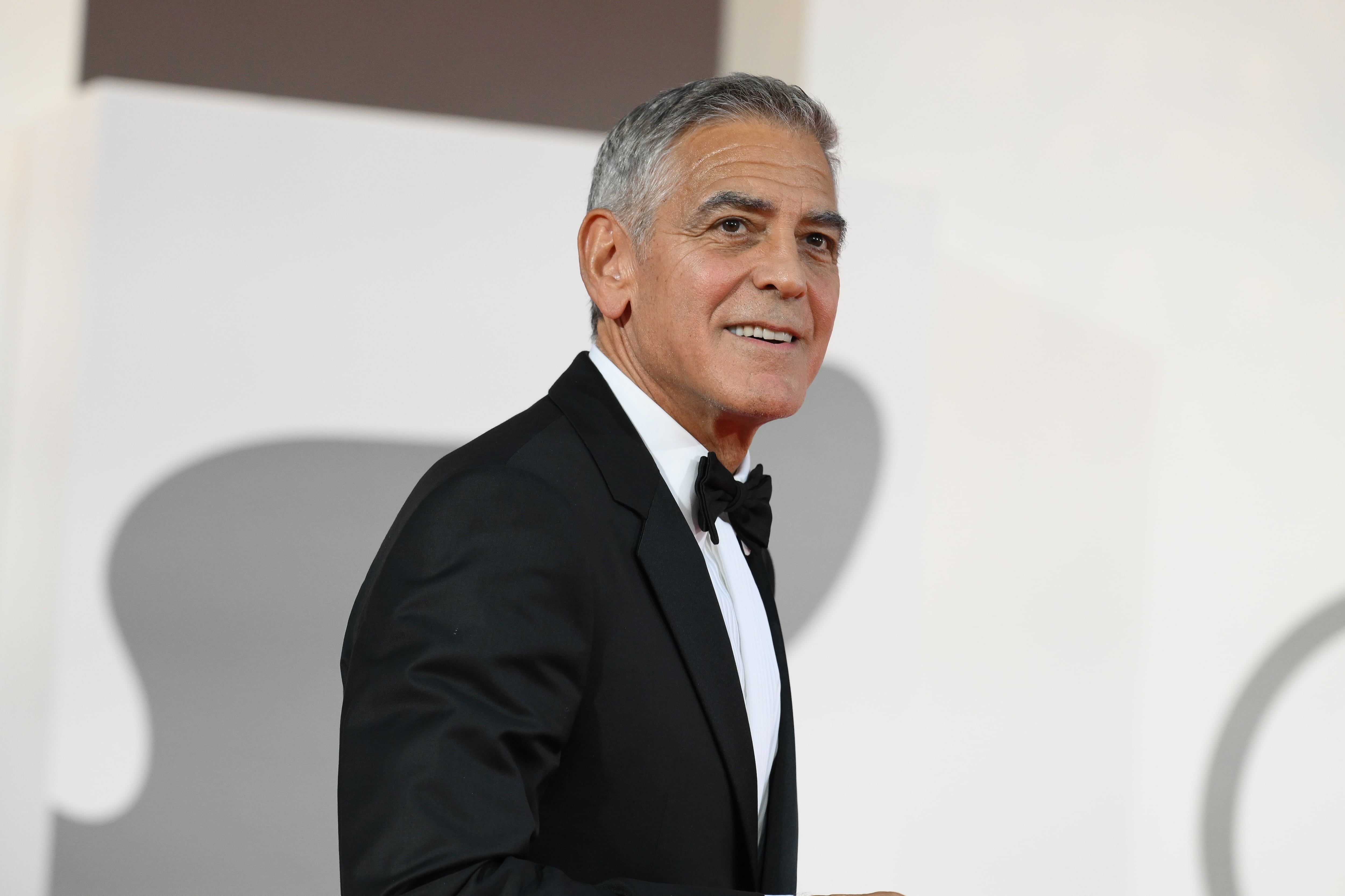 جارج کلاؤڈی کا اگلا کاروبار (انگریزی: George Clooney) اطالیہ کا ایک کمونے جو صوبہ پروانس میں واقع ہے۔