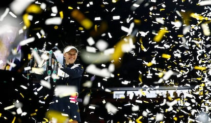 Wozniacki celebra su triunfo en la Copa de Maestras.