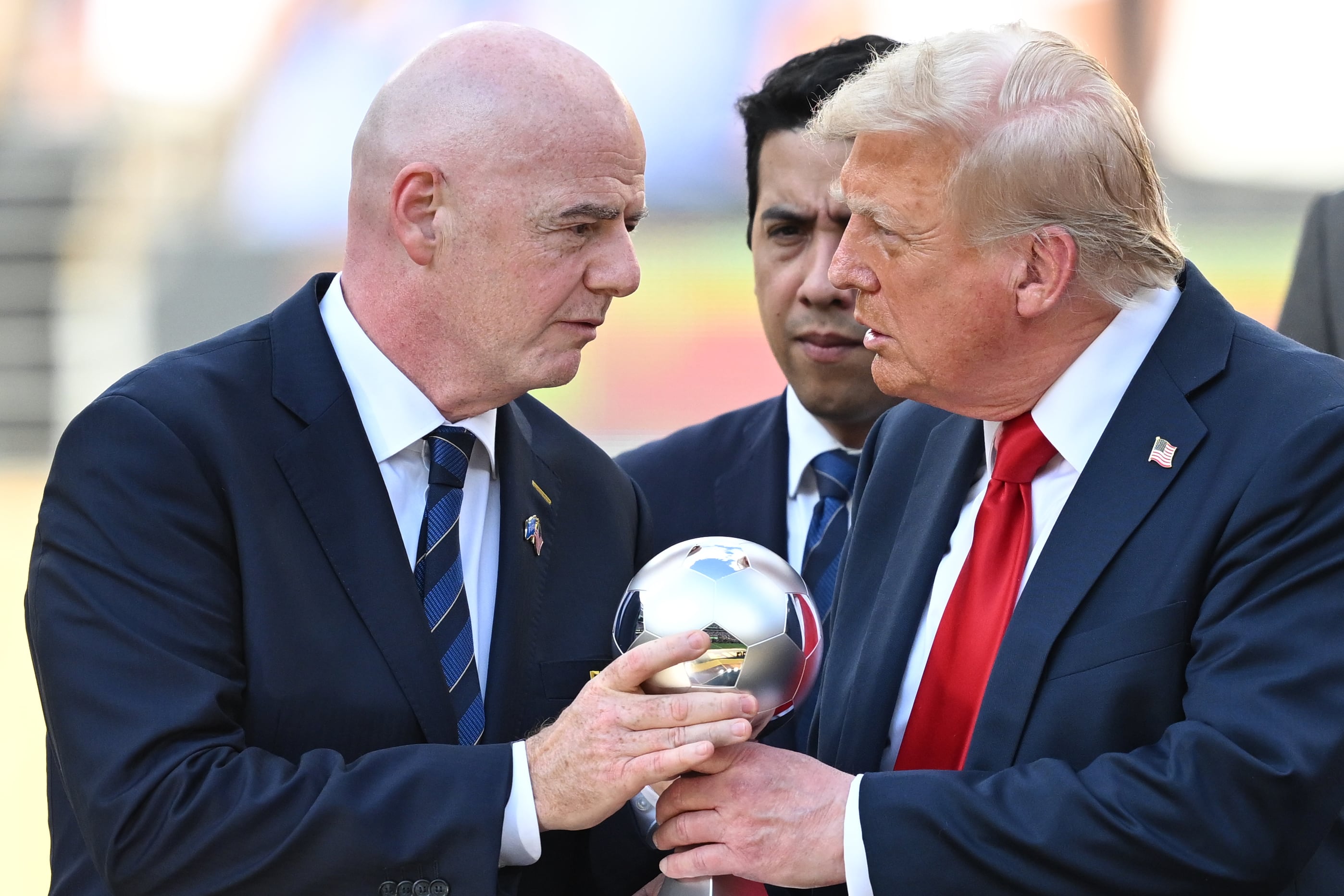 La FIFA e Italia rechazan la idea de Trump de sustituir en el Mundial de fútbol a Irán por la selección ‘azzurra’