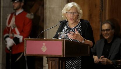 Manuela Carmena llegint el pregó de la Mercè.