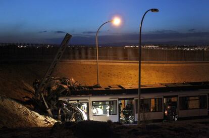 The state of the Metro train after the mysterious crash in which two people dies at the Loranca depot.  