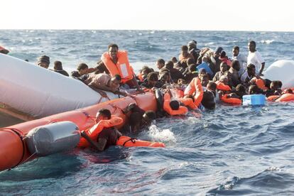Rescate de una embarcación de migrantes el pasado 27 de enero en el Mediterráneo.