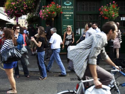 Exterior del 'pub' Market Porter, junto al mercado de Borough, en Londres.