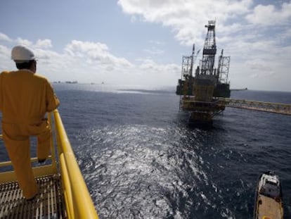 Plataformas petrol&iacute;feras en el Golfo de M&eacute;xico