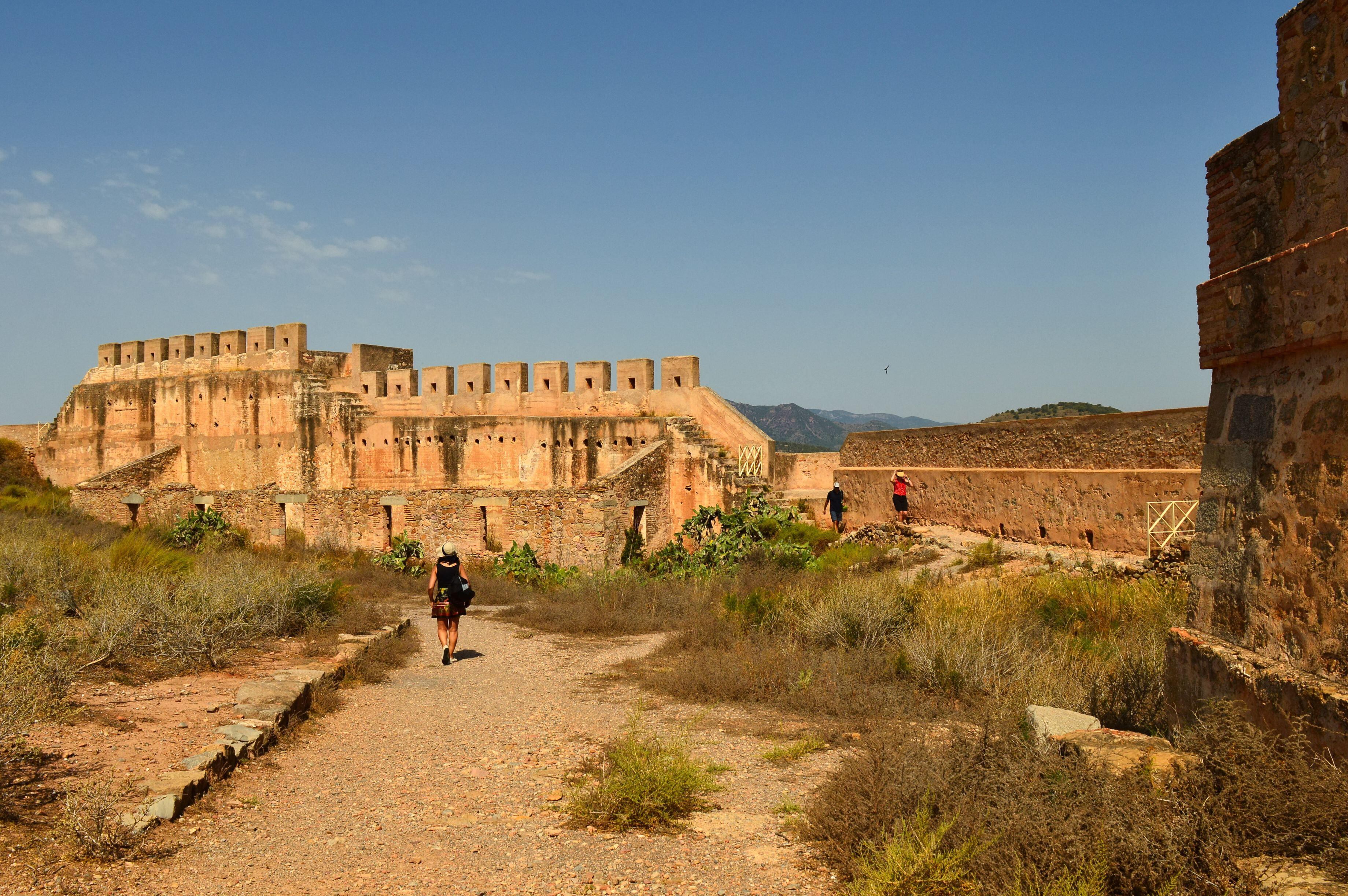 Vista del castillo de Sagunto.