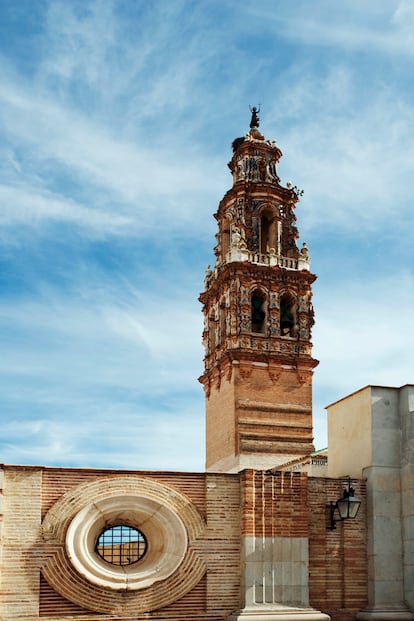 La torre renacentista de la iglesia de Santa Cruz, en Écija.