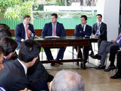 Rodrigo Maia, Davi Alcolumbre e Sergio Moro em encontro em Brasília.