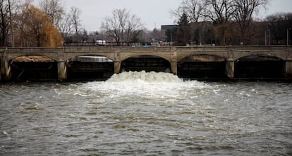 El río de Flint, en 2016, tras la crisis del agua. 