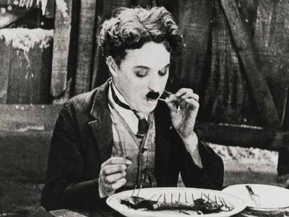 Charles Chaplin en una escena de &#039;La quimera del oro&#039;. 