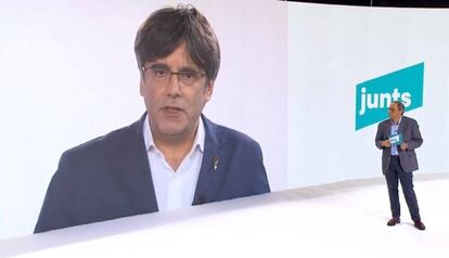 Puigdemont i Torra en l'acte de presentació del nou JxCat, el passat 25 de juliol.