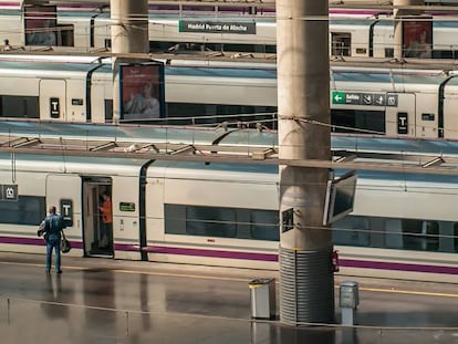 La estación de Atocha, en Madrid, vacía.