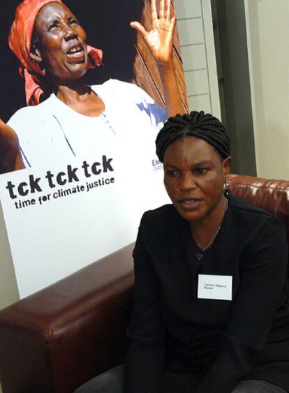 Caroline Malema, agricultora de Malawi, ante el <i>Tribunal Climático</i>.