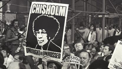 Simpatizantes en la campaña de Chisholm.