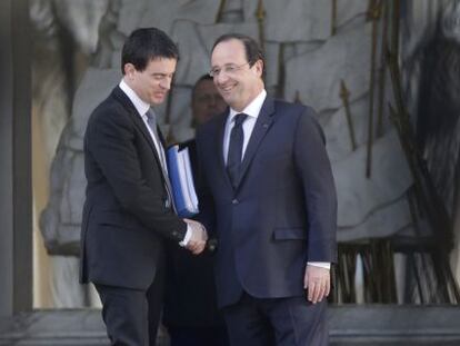 Manuel Valls y Fran&ccedil;ois Hollande, esta ma&ntilde;ana en el Eliseo.