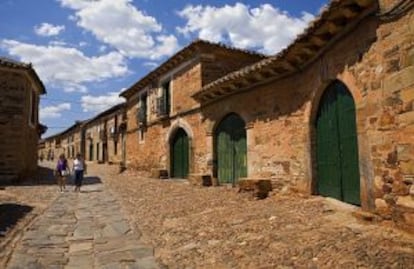 Castrillo de los Polvazares, cerca de Astorga (León), un pequeño desvío desde la Vía de la Plata que merece la pena.