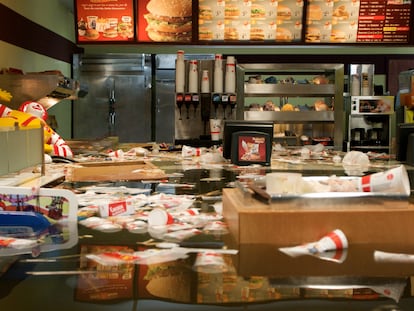 'Flooded McDonald’s' (2009), obra del colectivo danés Superflex.