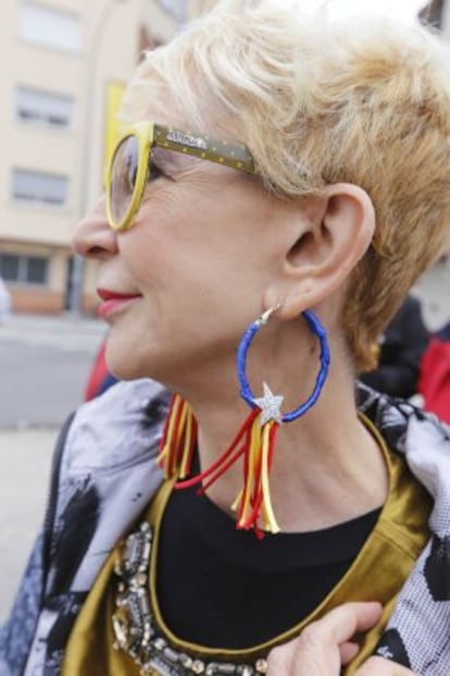 Marchante haciendo campaña para el 9N.