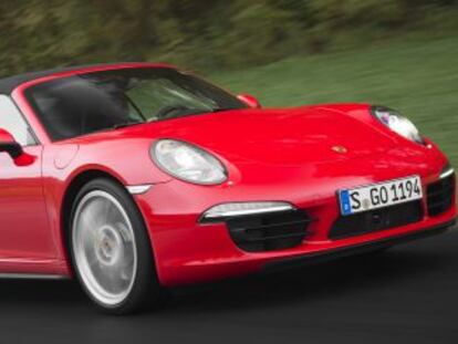Porsche 911 Carrera 4 Cabrio.
