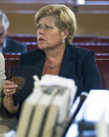 Milagrosa Martínez, expresidenta de las Cortes Valencianas, en el banquillo.