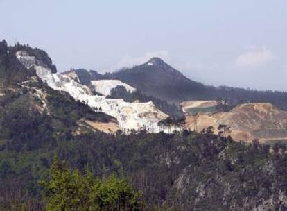 Las minas de Serrabal, en los términos municipales de Boqueixón y Vedra.