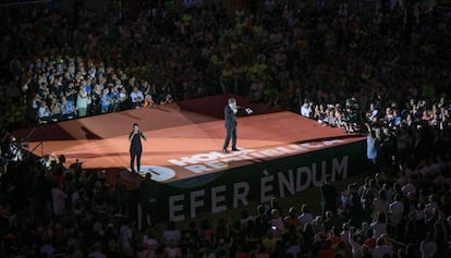 Carles Puigdemont, en el acto de inicio de campa&ntilde;a del refer&eacute;ndum.