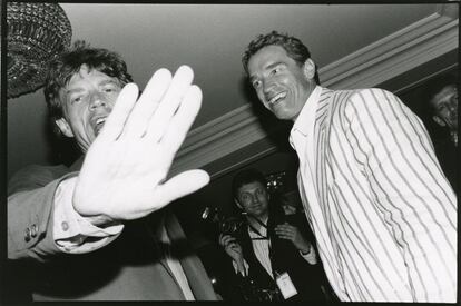Mick Jagger y Arnold Schwarzenegger, Hôtel du Cap, Antibes (Francia), 1990.