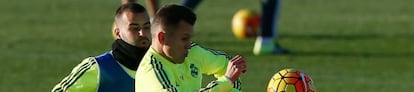 Jesé y Cheryshev, durante un entrenamiento del Madrid.