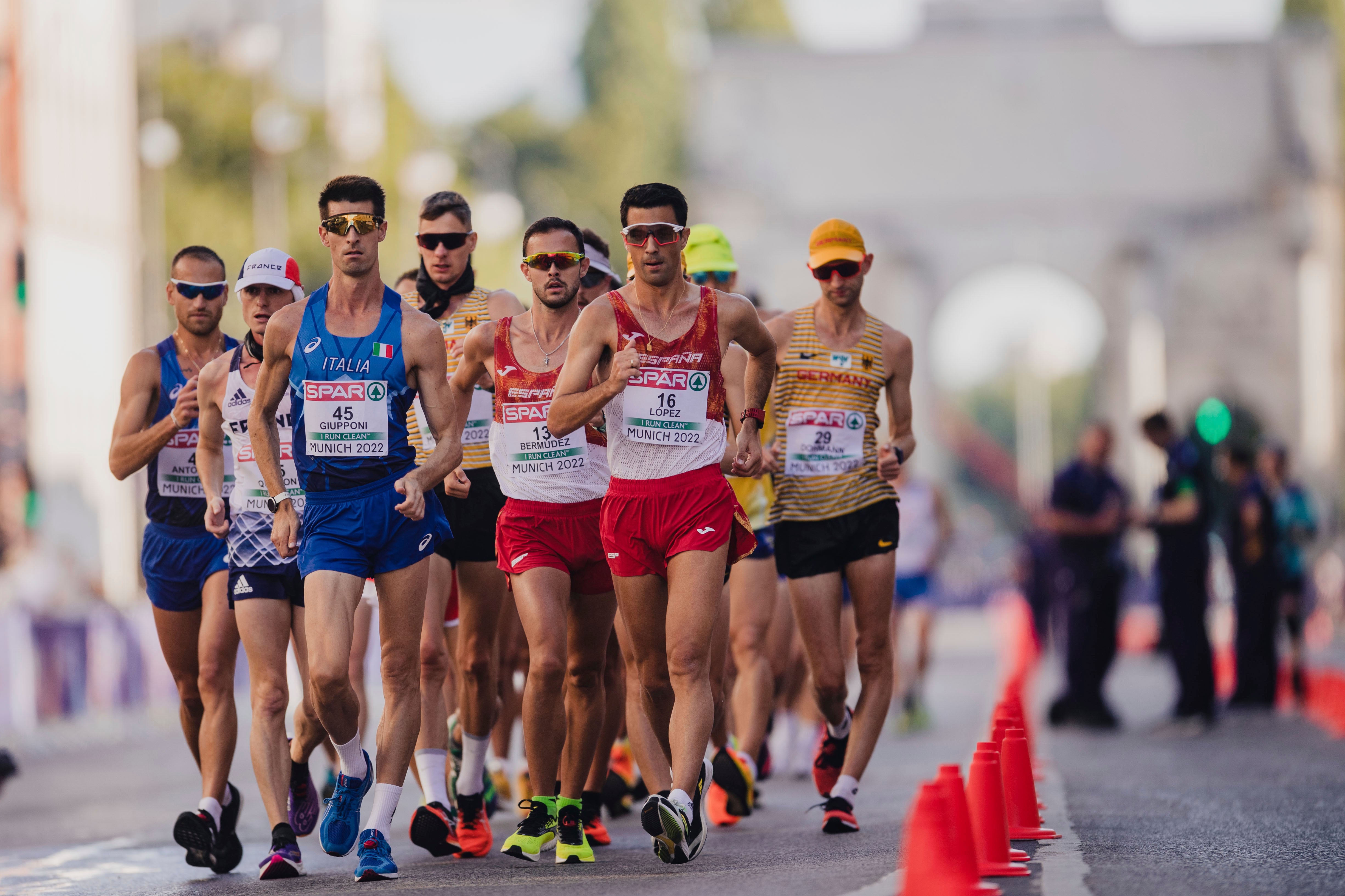 Un maratón de marcha en relevo mixto o la redención en los Juegos Olímpicos para Miguel Ángel López 