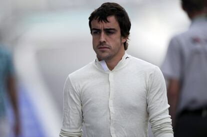 Tras los entrenamientos del Gran Premio de China de 2009, Alonso salía en primera línea. Sin embargo, quería acallar a quienes veían en esa posición una posibilidad real de que el español aspirara a hacerse con un puesto de podio. Aunque al menos concedió una puntuación positiva a su puesto: “Sabemos que esto no es real, pero salir en primera línea te levanta la moral y te da una ventaja". Finalmente, acabó noveno en una prueba con muchísima agua y con error estratégico incluido. “Todo lo que podía salir mal salió mal", sentenció Alonso tras la carrera.